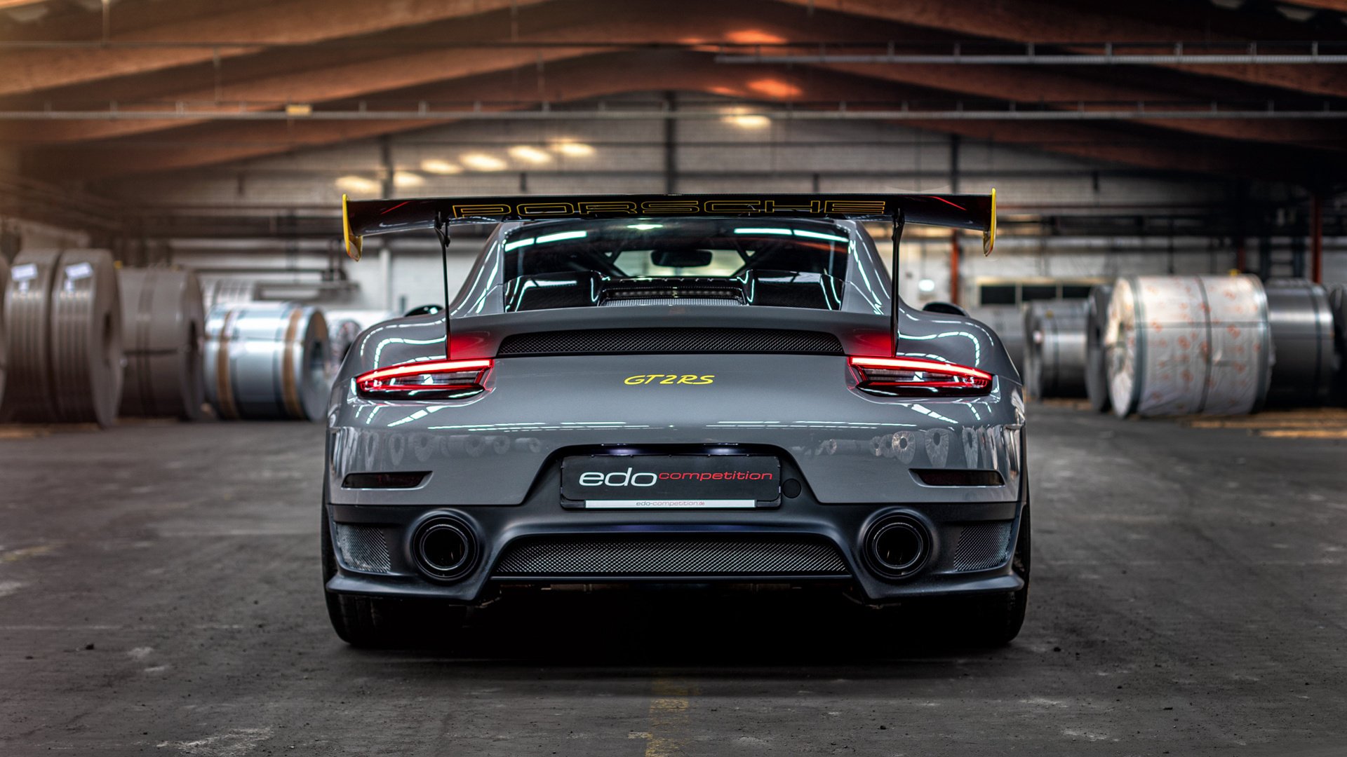 伯科夫女子50米仰泳决赛夺冠有望