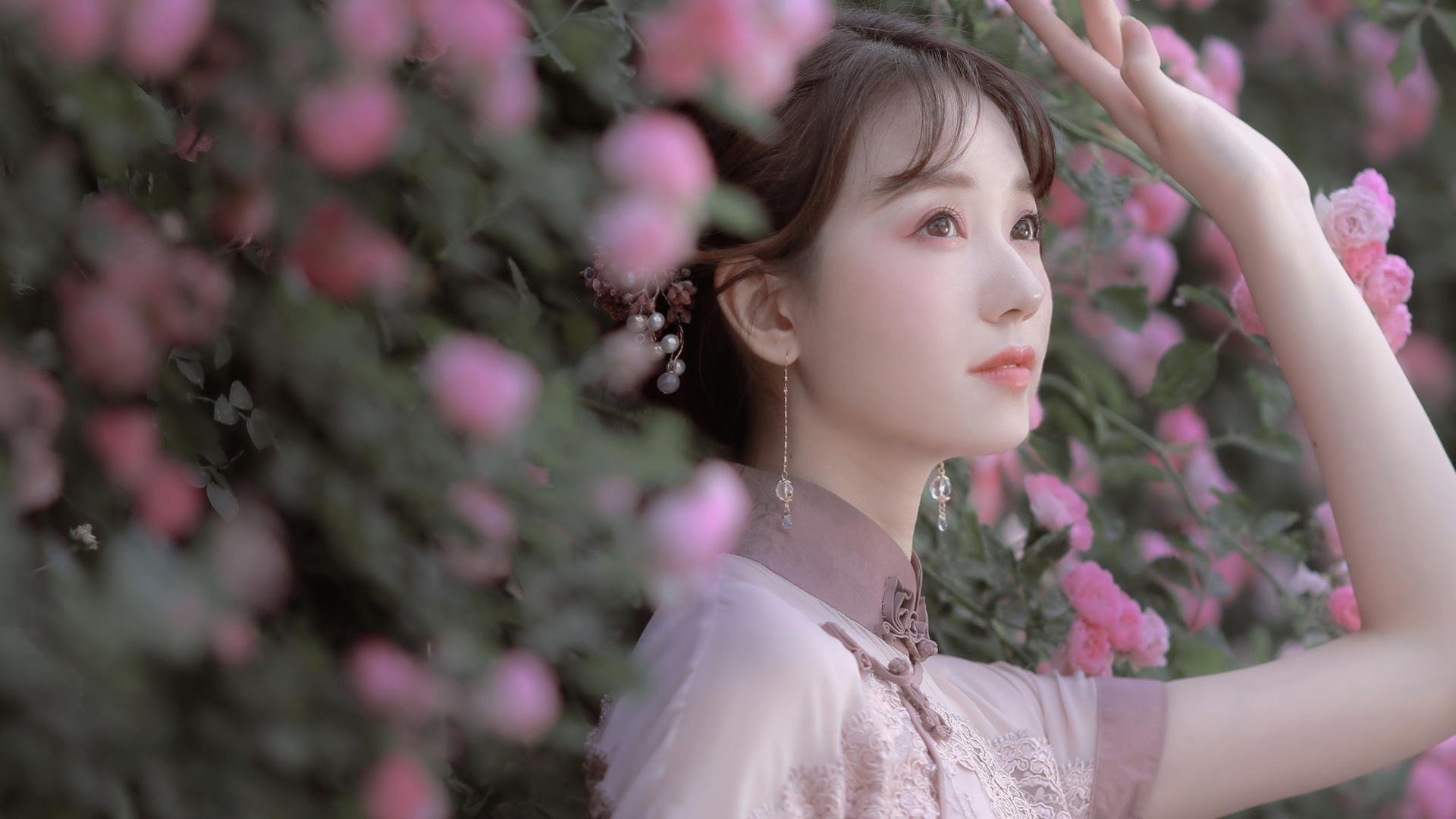 爱游戏体育官方网站-体育科技企业携手打造智能足球场，实现全场监控与管理，足球场监控方案