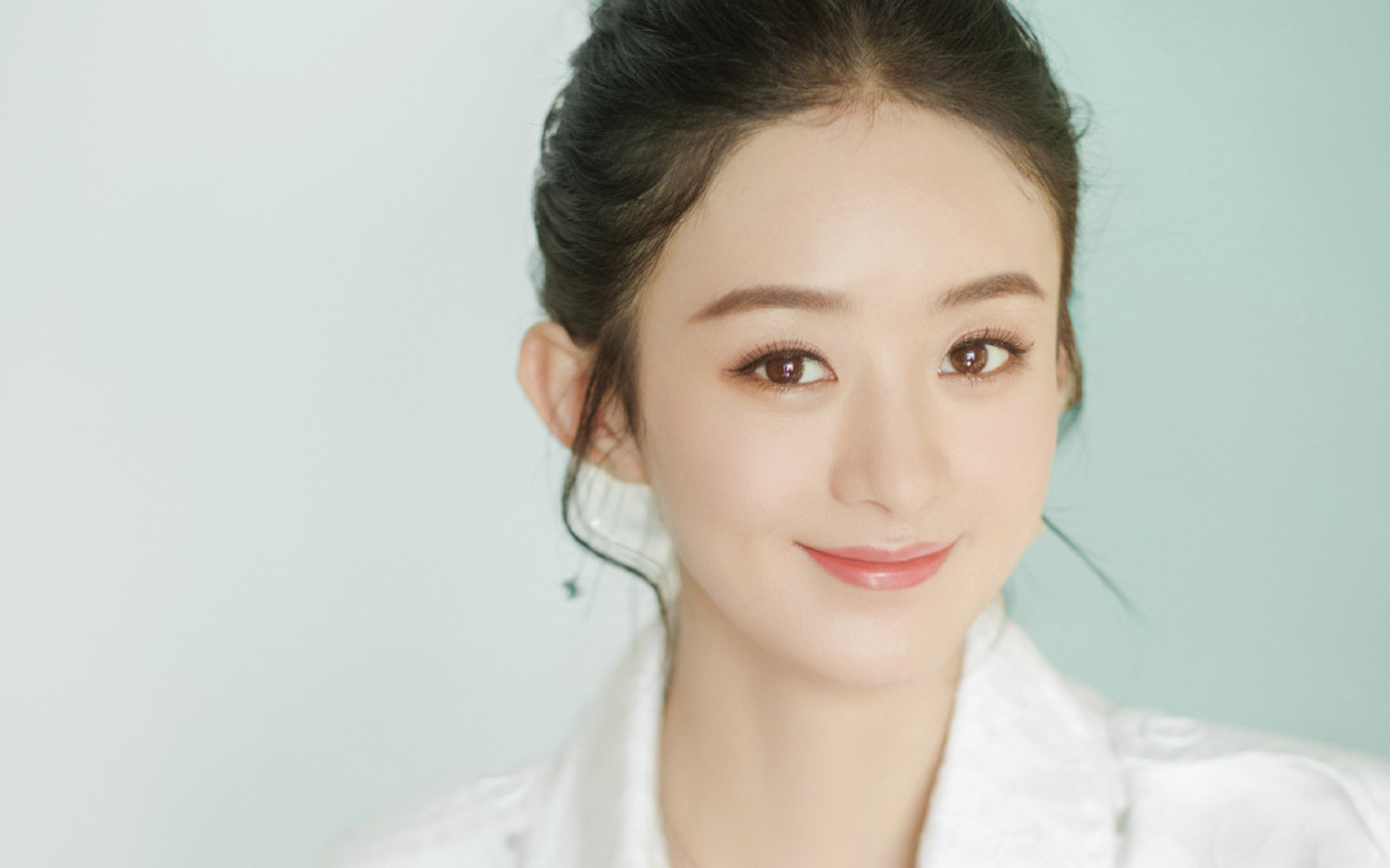 德甲比赛激情四溢：攻守激烈，精彩不断！，德甲视频集锦