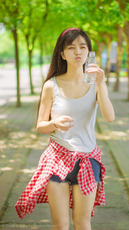 爱游戏官网-西甲顶级盛宴：精彩瞬间精彩千万！，西甲经典比赛