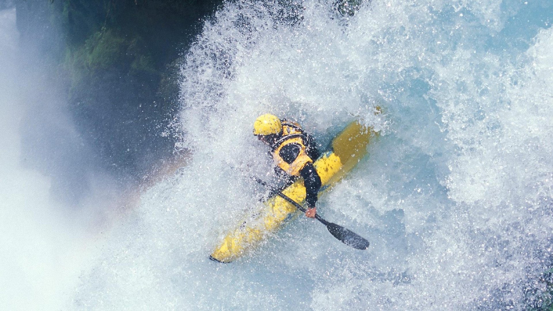 球迷“云支持”：线上线下的互动新体验，线上球赛